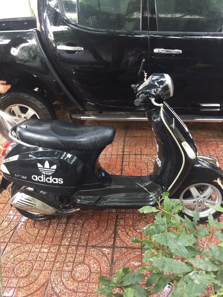 BÁN XE VESPA LX 125 - 1