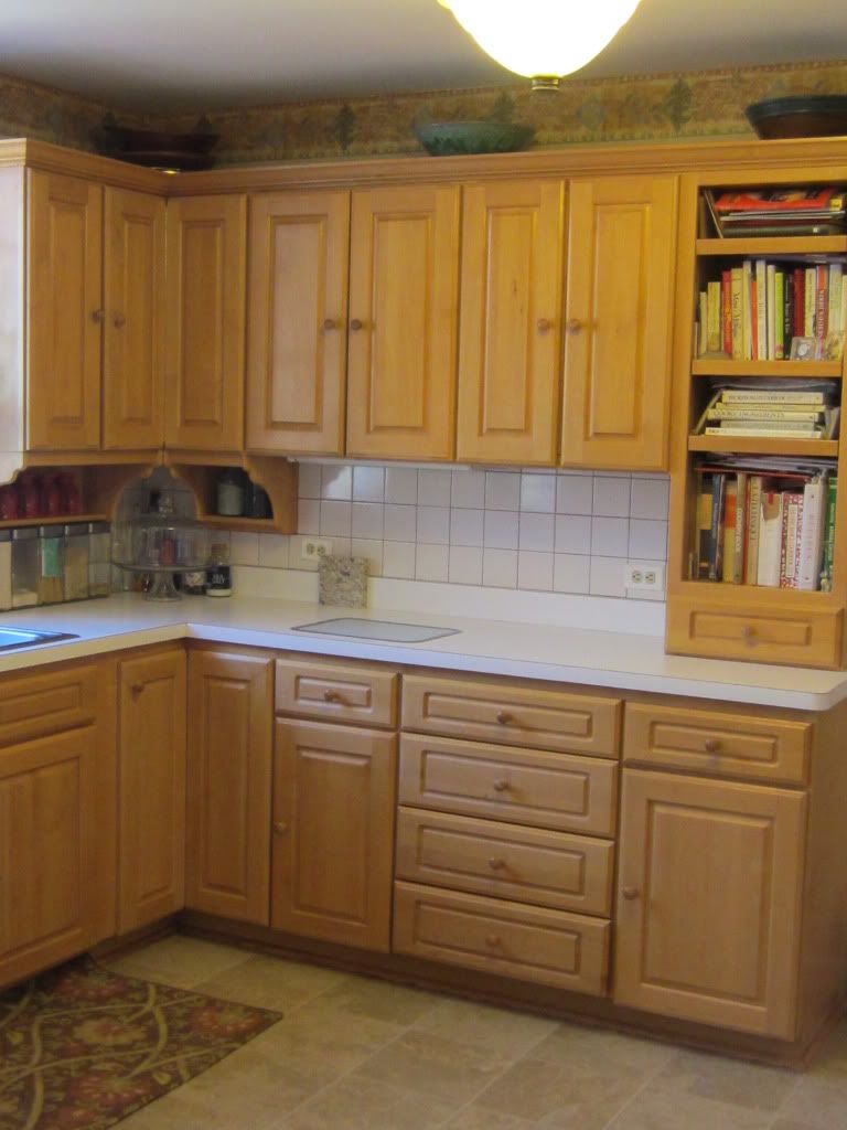 PICSYellowing Maple help w/ counters