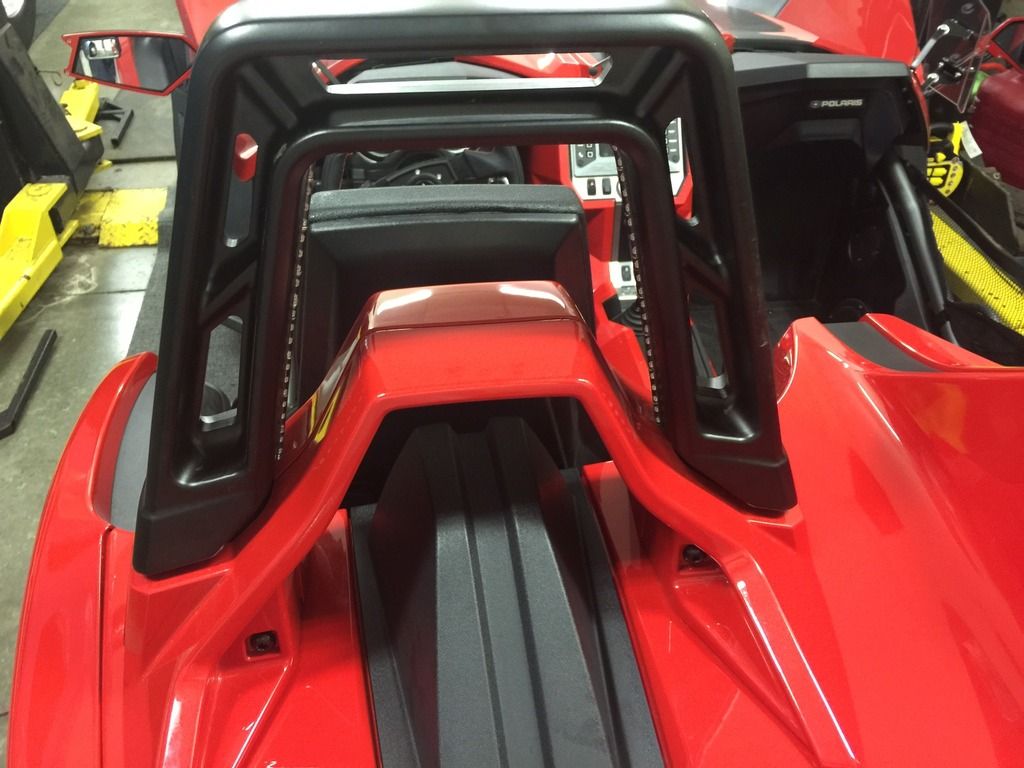 Tricled NEW PRODUCT ALERT 1 Roll Bar LED's Polaris Slingshot Forum