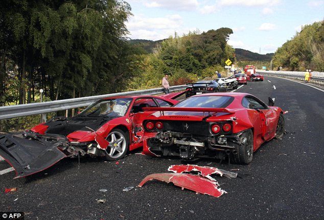 Inilah Kecelakaan Termahal Di Dunia!, Ferrari
